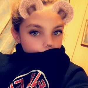 Meet your Posher, Paige